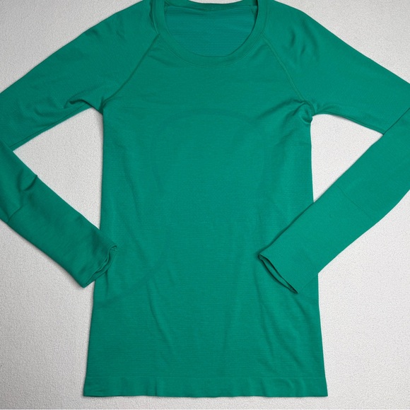 Lululemon Swiftly Tech Long-Sleeve Shirt 2.0•Cascadia Green - Picture 5 of 16